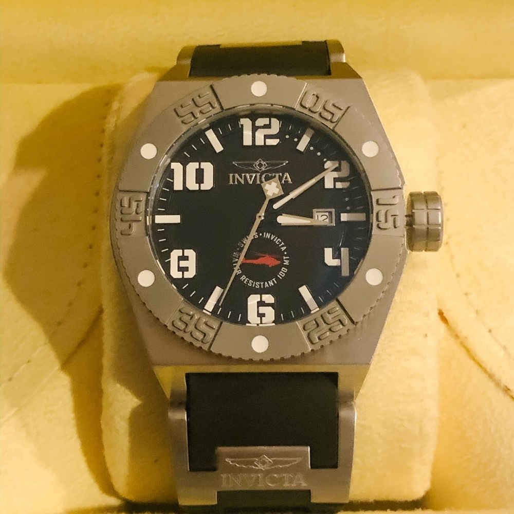 Invicta Men’s I Force 100 m water resistant watch